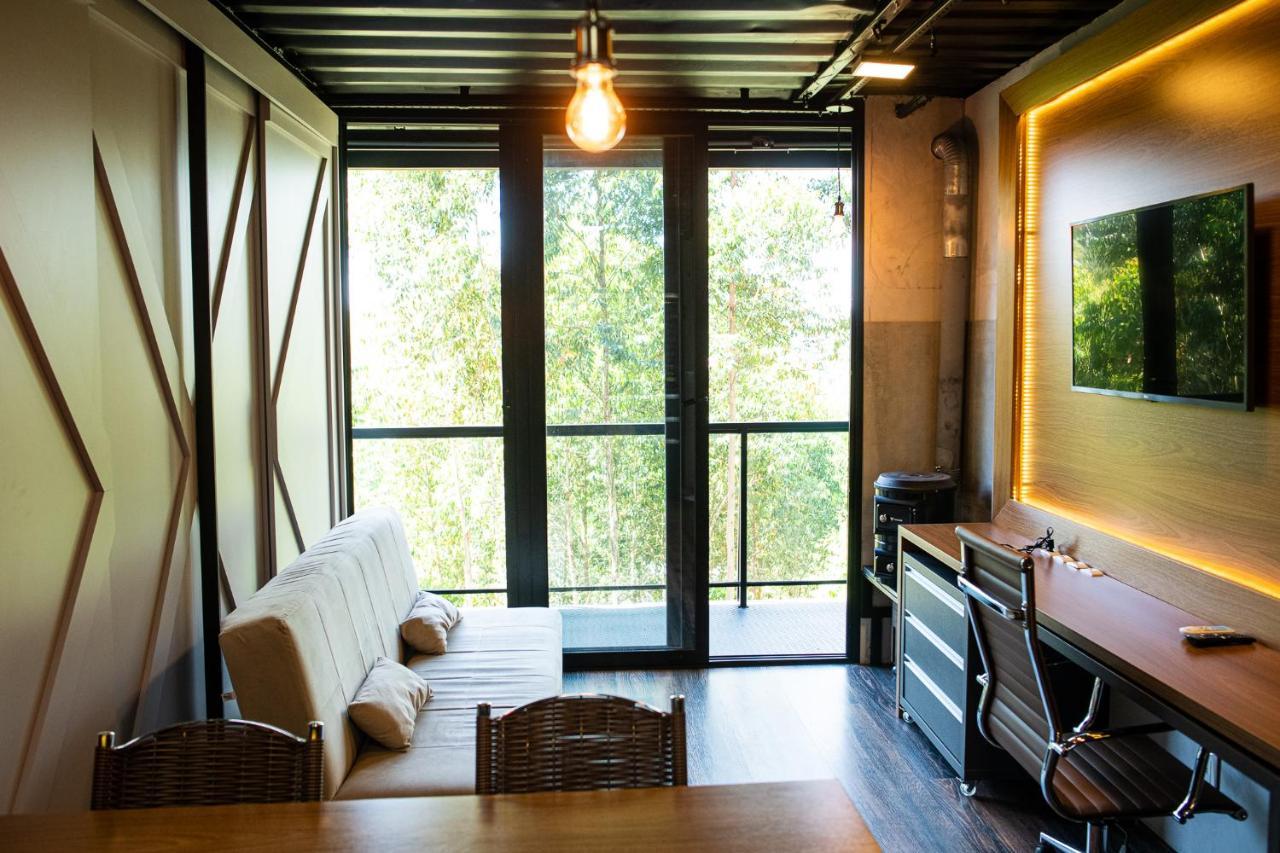 Casa Container Figo Em Meio A Natureza Na Serra Gaucha 弗洛里斯-达库尼亚 外观 照片