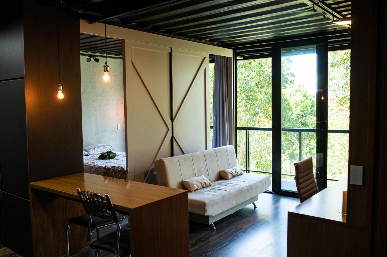 Casa Container Figo Em Meio A Natureza Na Serra Gaucha 弗洛里斯-达库尼亚 外观 照片